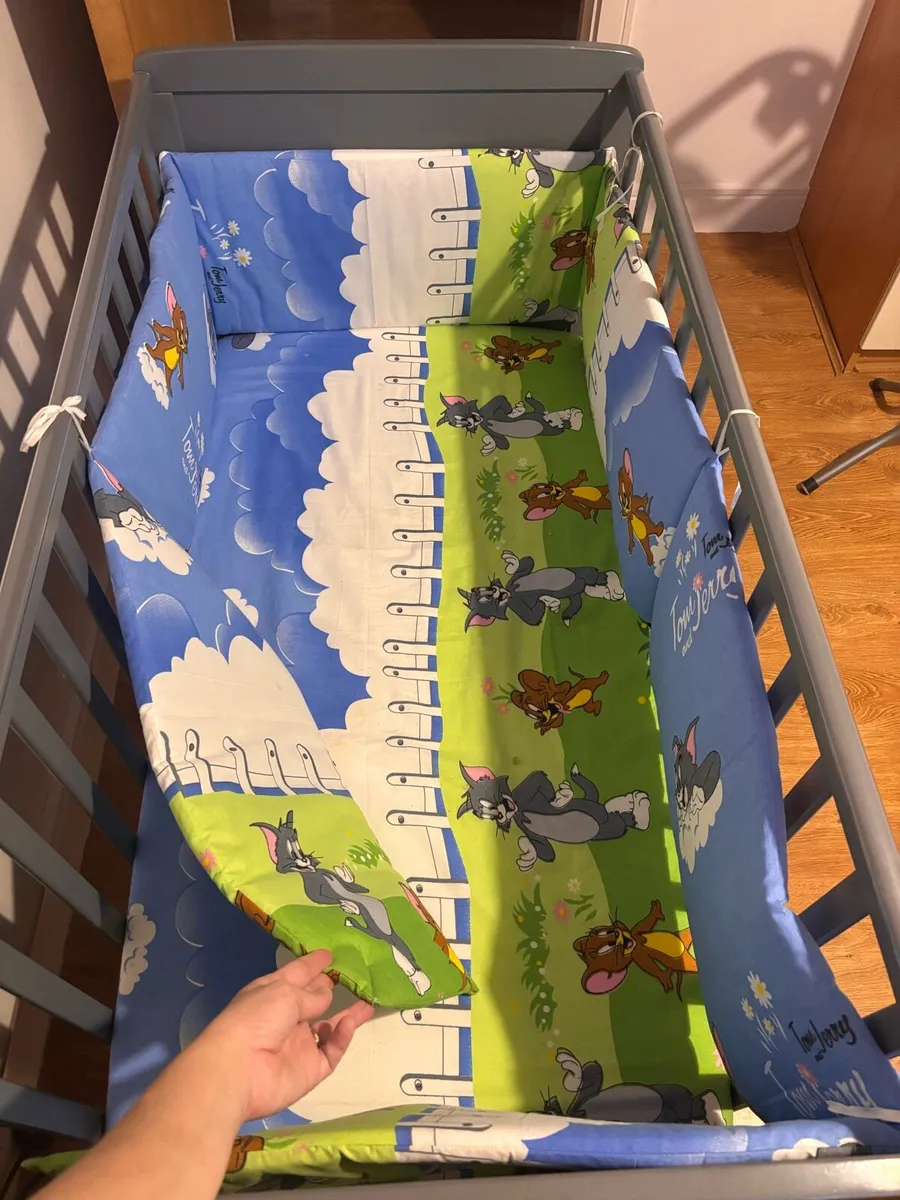 Baby cot - Image 3