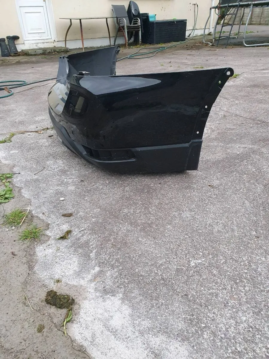 NISSAN X TRAIL 182 READ BUMPER - Image 1