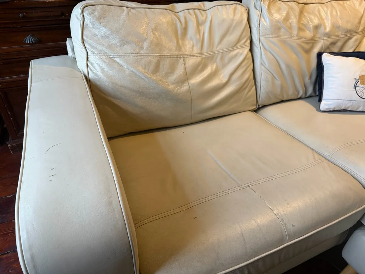 Sofa - Image 4
