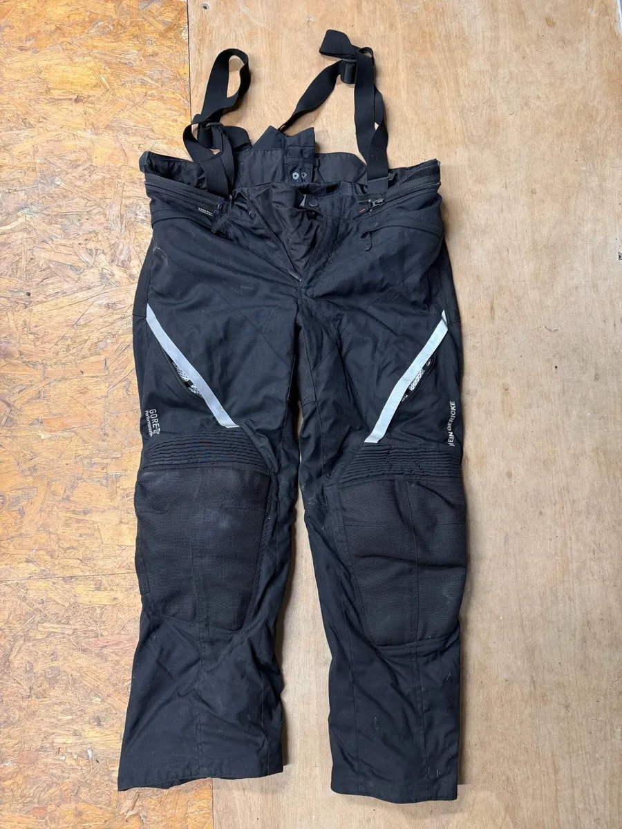 BMW r1250 GS extras & Motorcycle gear - Image 3