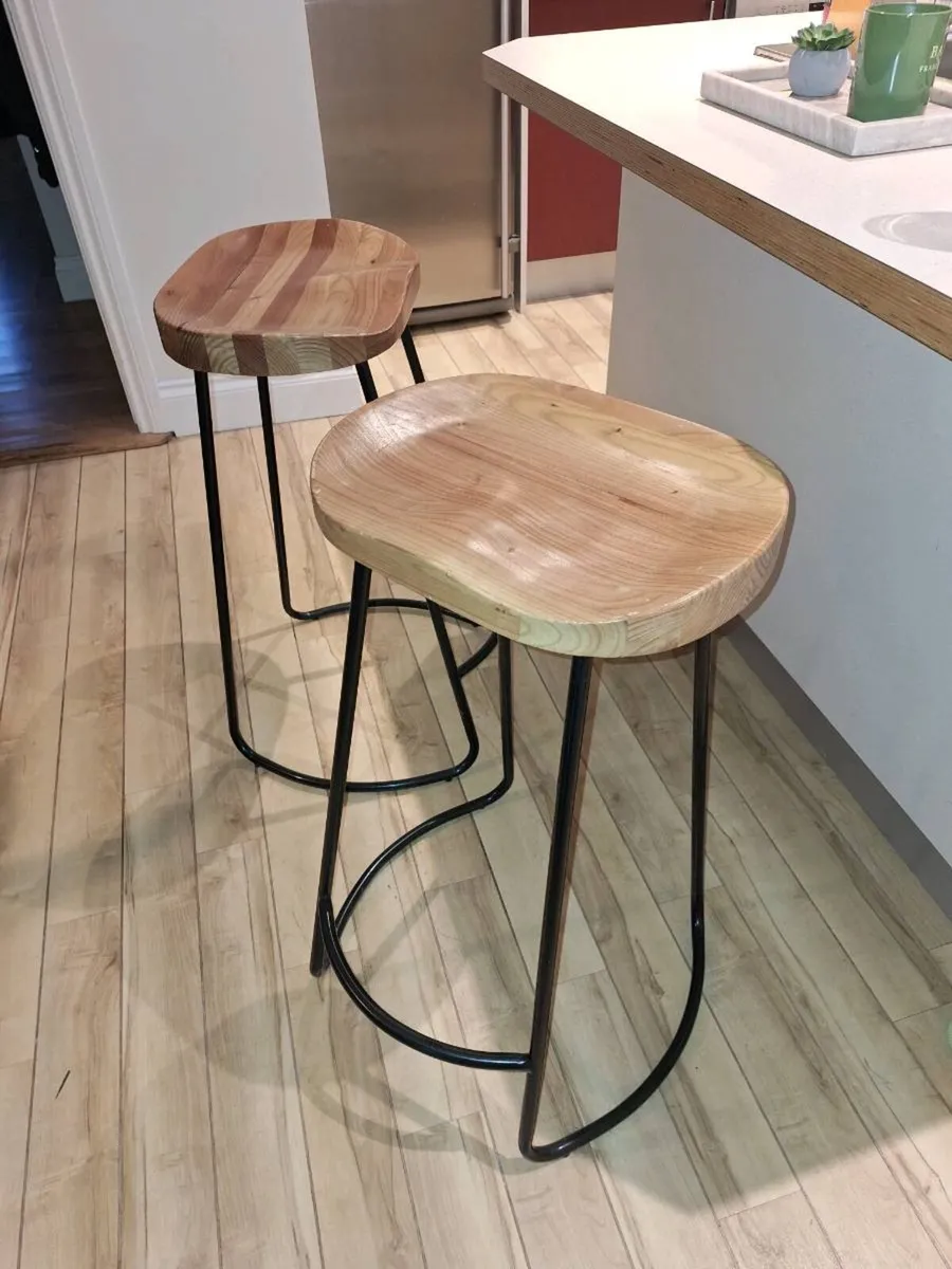 Bar stools - Image 2