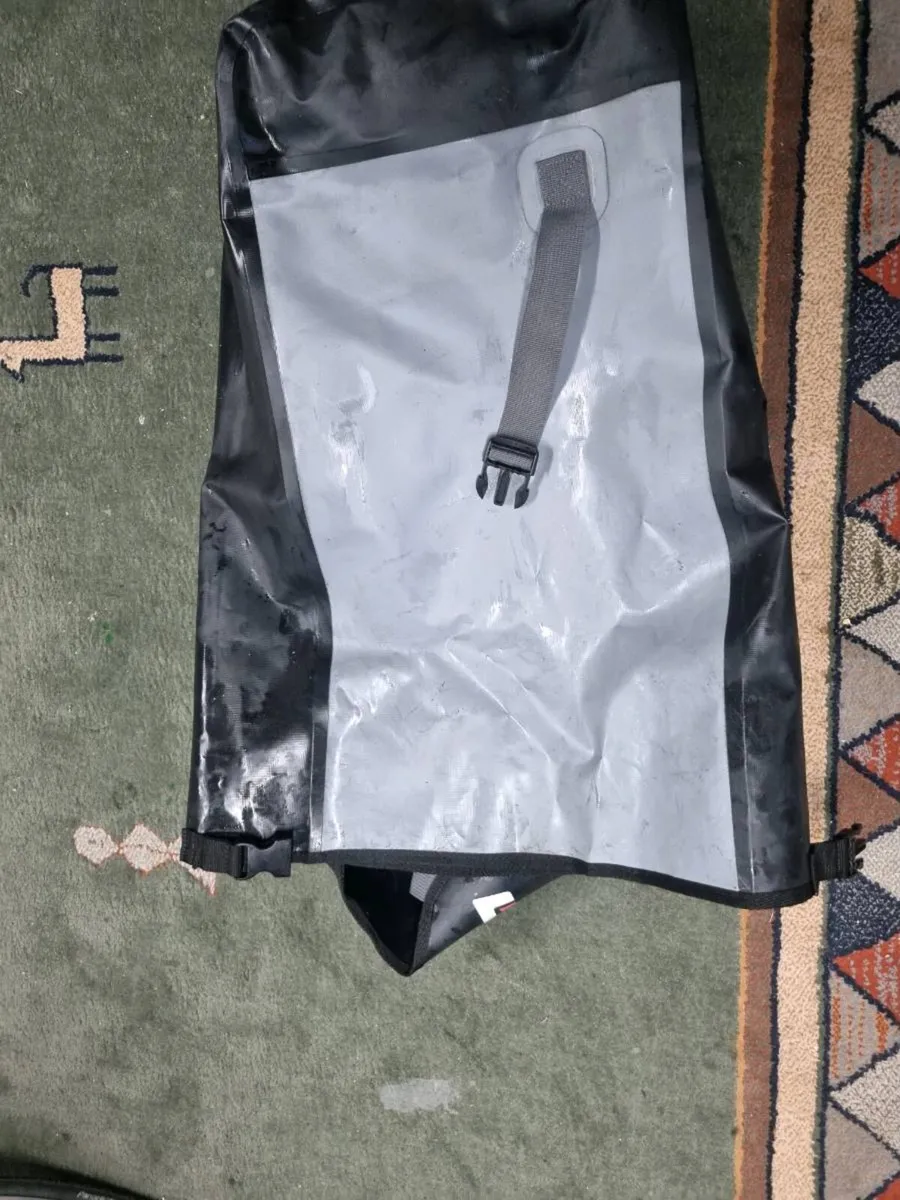 Waterproof bike bag - Image 2