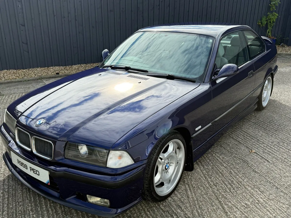 BMW e36 323i - Image 1