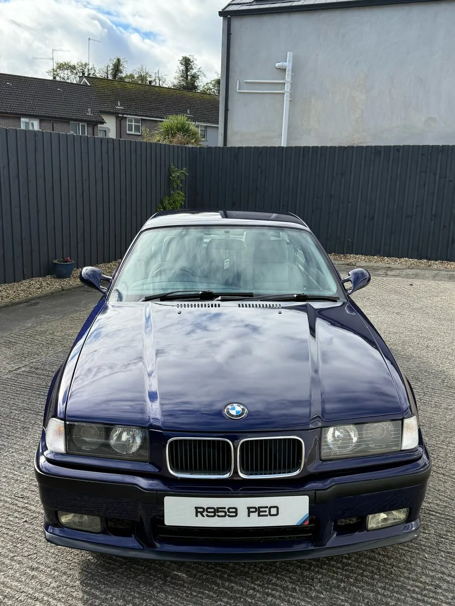 BMW e36 323i - Image 2