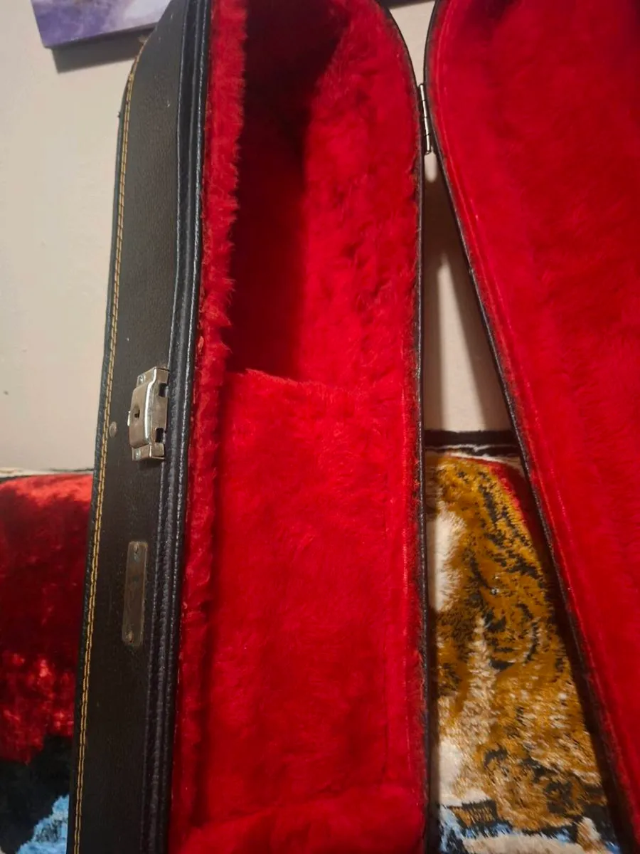 Vintage Japanese Classical Guitar Hardcase - Image 4