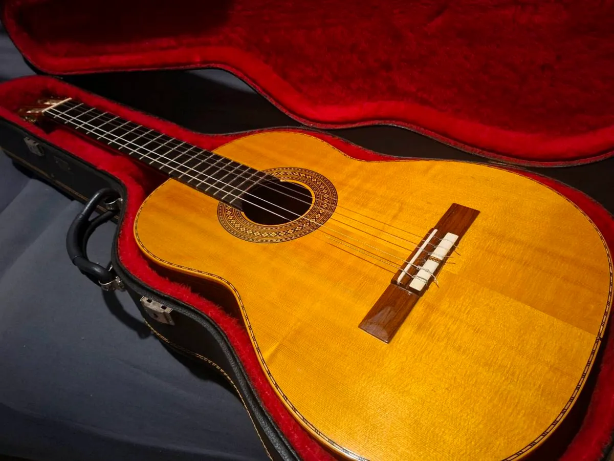 Vintage Japanese Classical Guitar Hardcase - Image 1