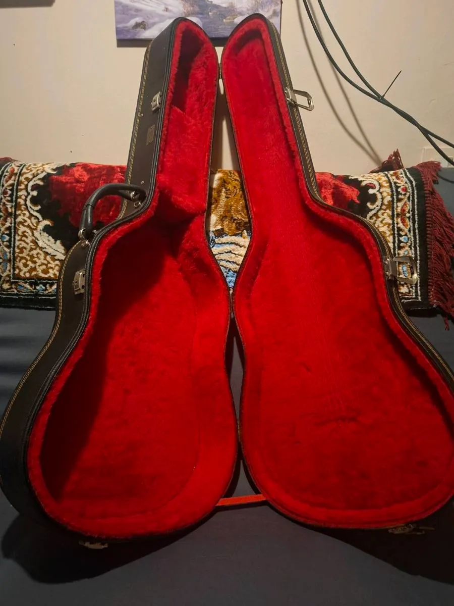 Vintage Japanese Classical Guitar Hardcase - Image 2