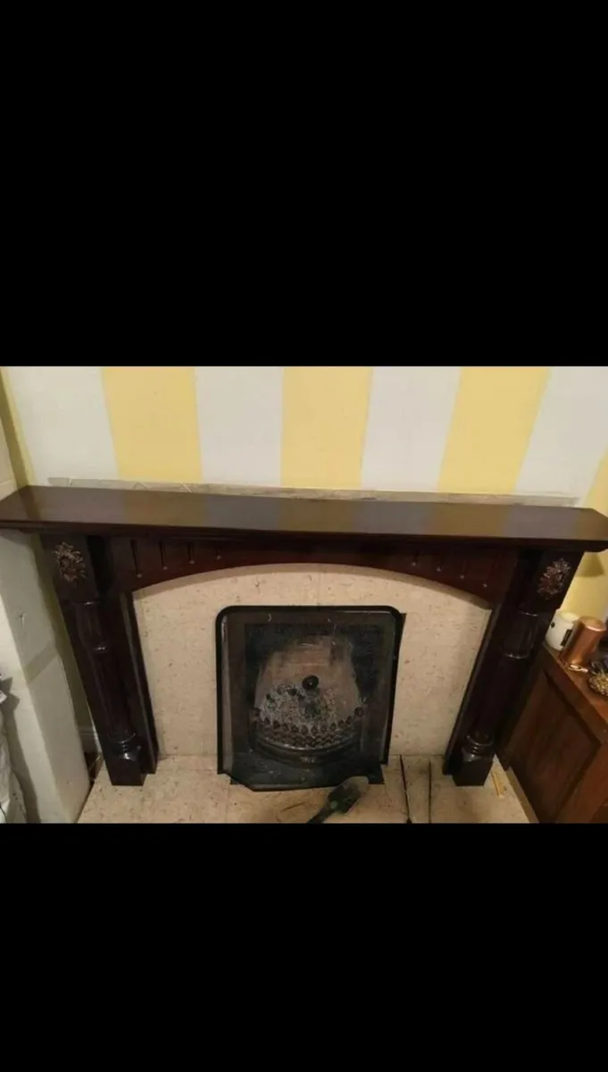 Fireplace decorative surround wood frame W137cmxH9 - Image 1