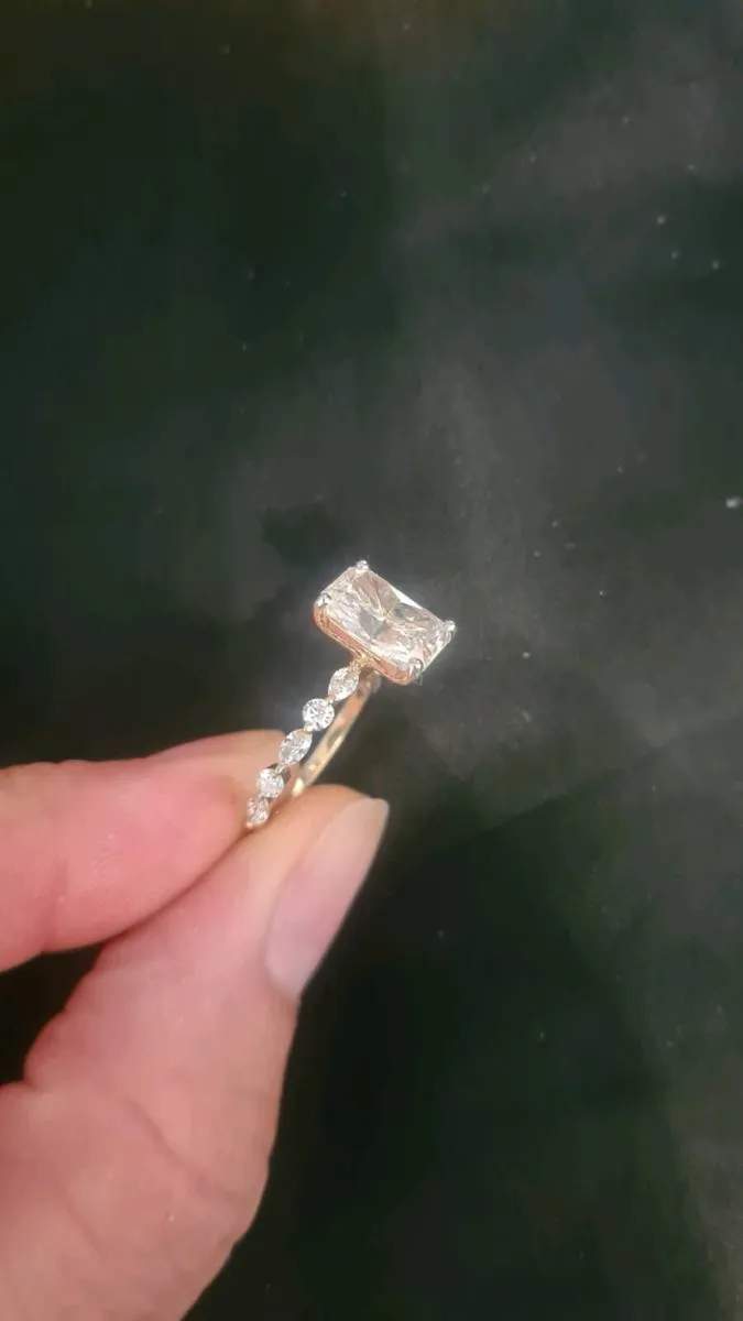 3.07 CARAT LAB-GROWN DIAMOND RING – 14K Gold - Image 3