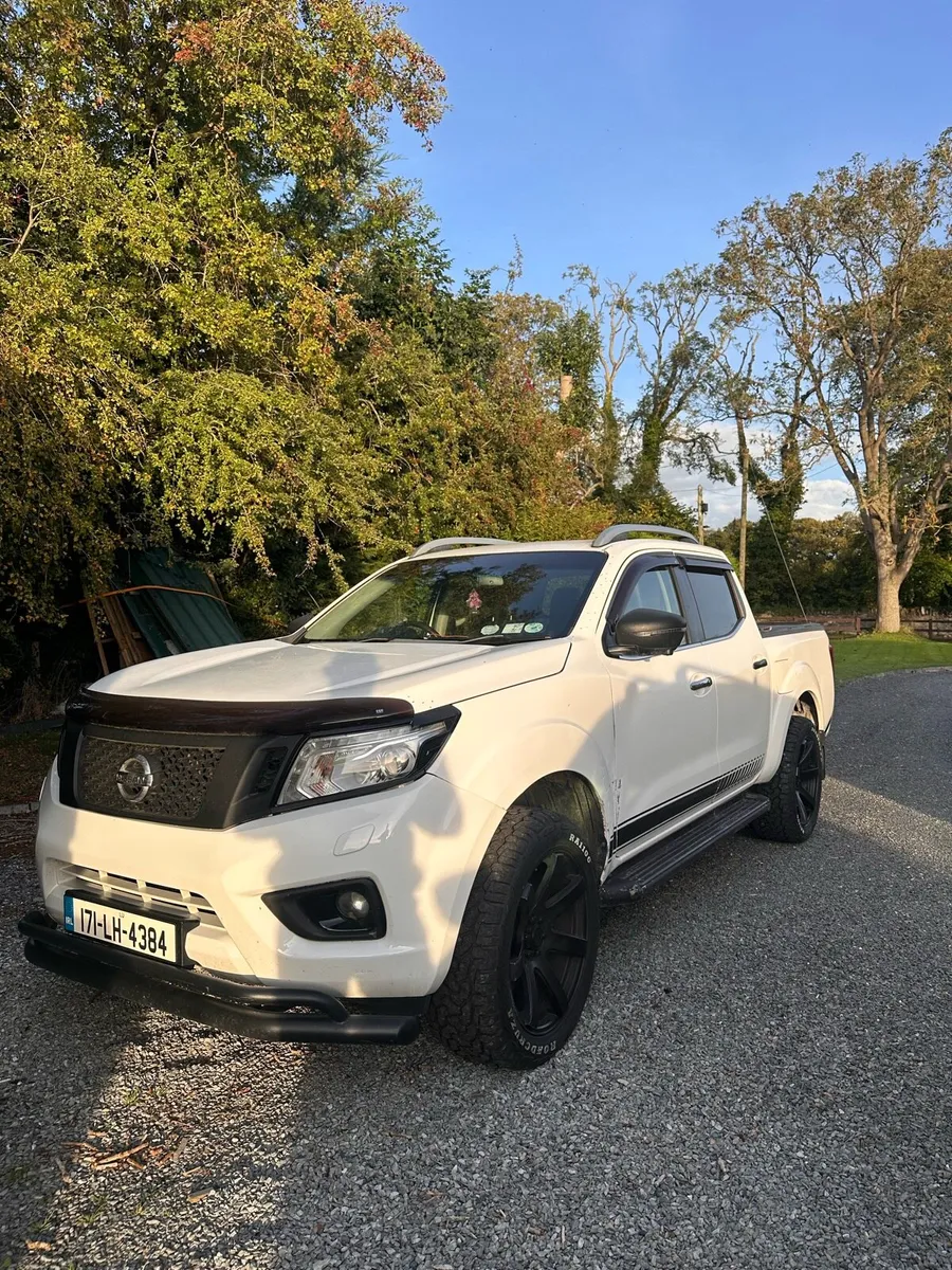 Nissan Navarra Tekna - Image 1