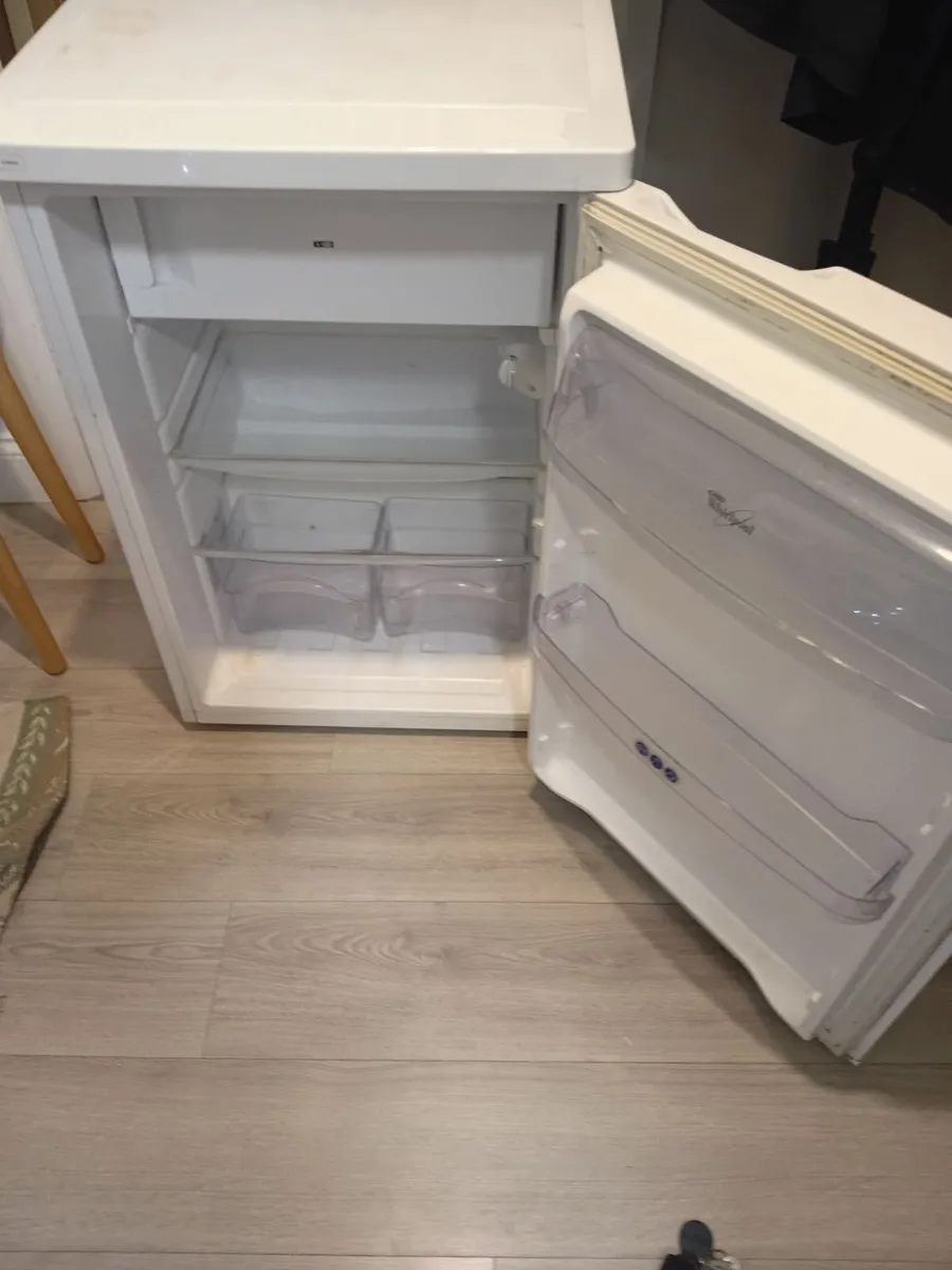 Fridge - Image 3