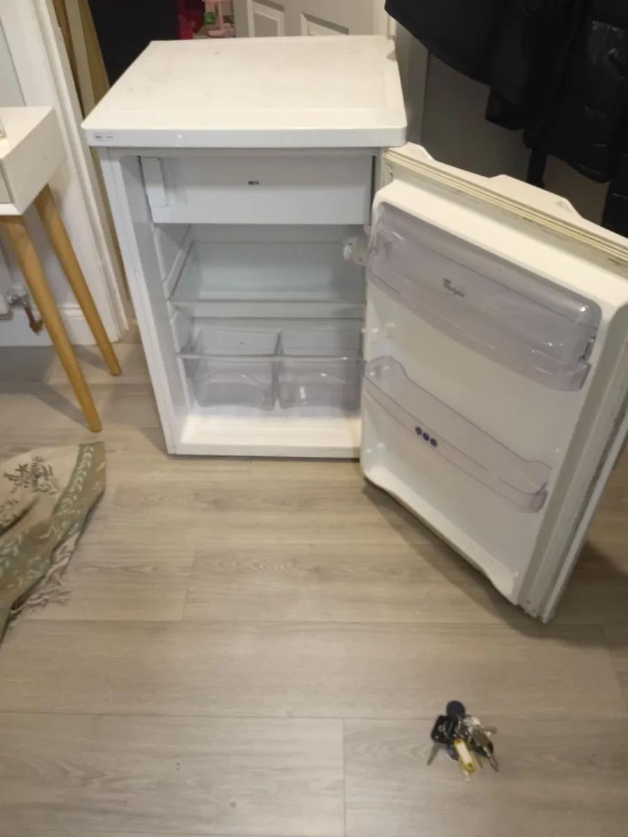 Fridge - Image 2