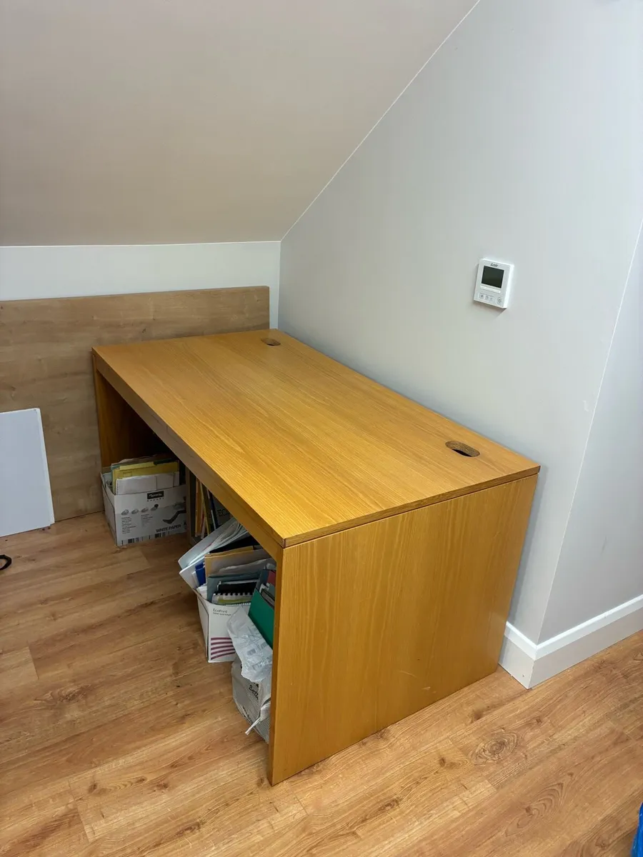 Office/Study Desk - Image 2