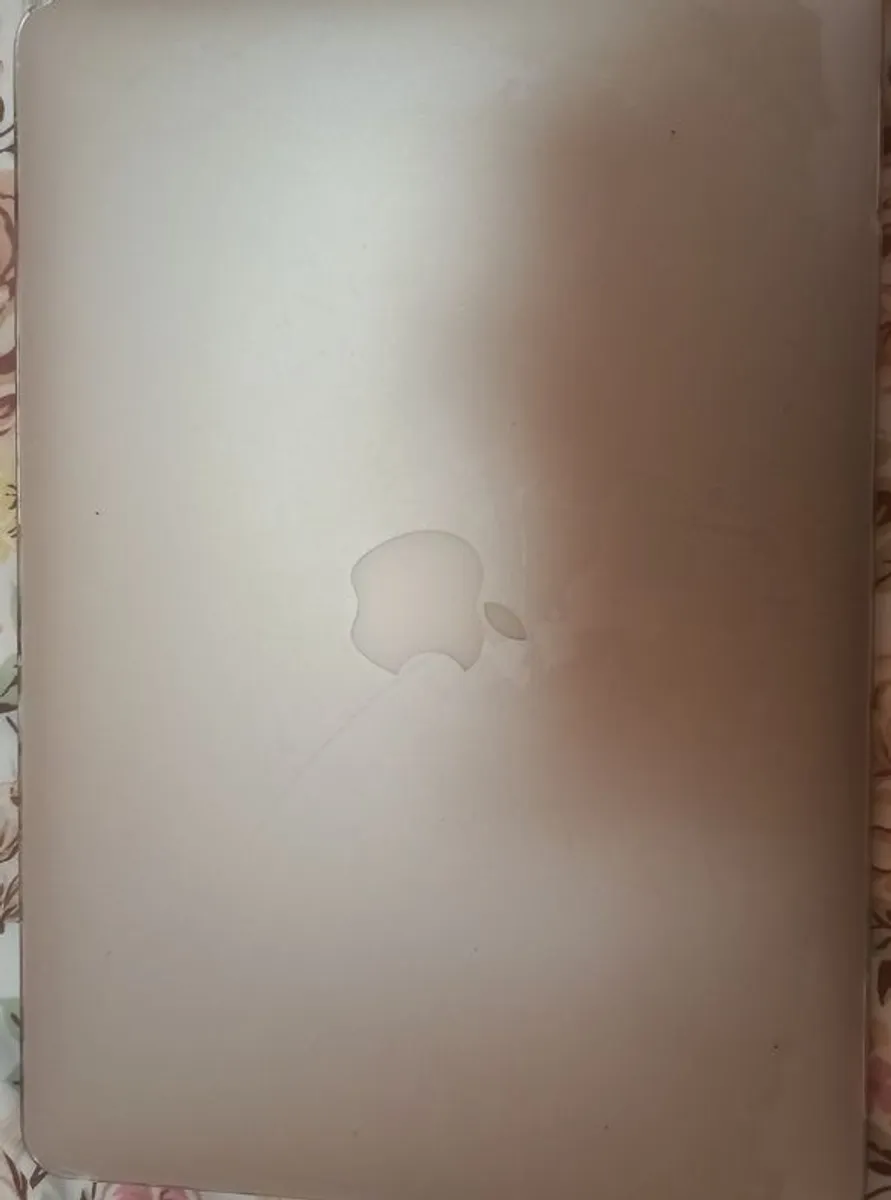 macbook air - Image 2