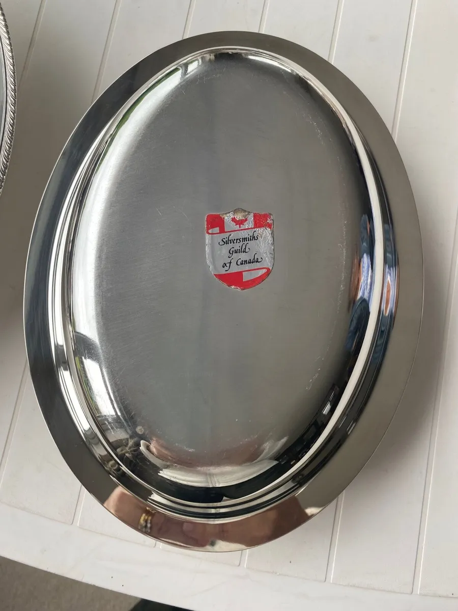 Silver plated trays & dishes - Image 2