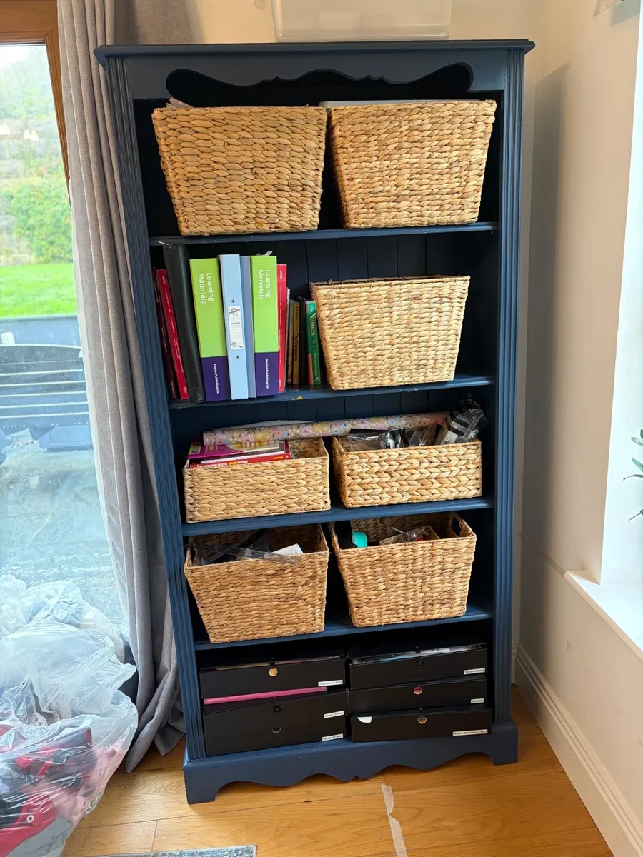 Bookshelf - Image 1