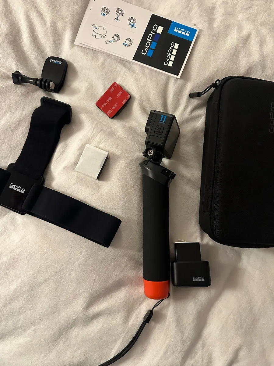 GoPro HERO11 Black Waterproof Accessory Bundle - Image 4