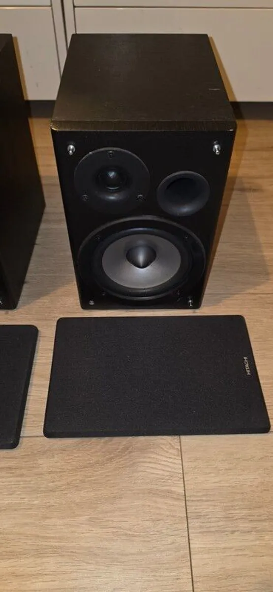 Hitachi AX-M76 Bookshelf Speakers - Pair - 4 OHM - Image 2