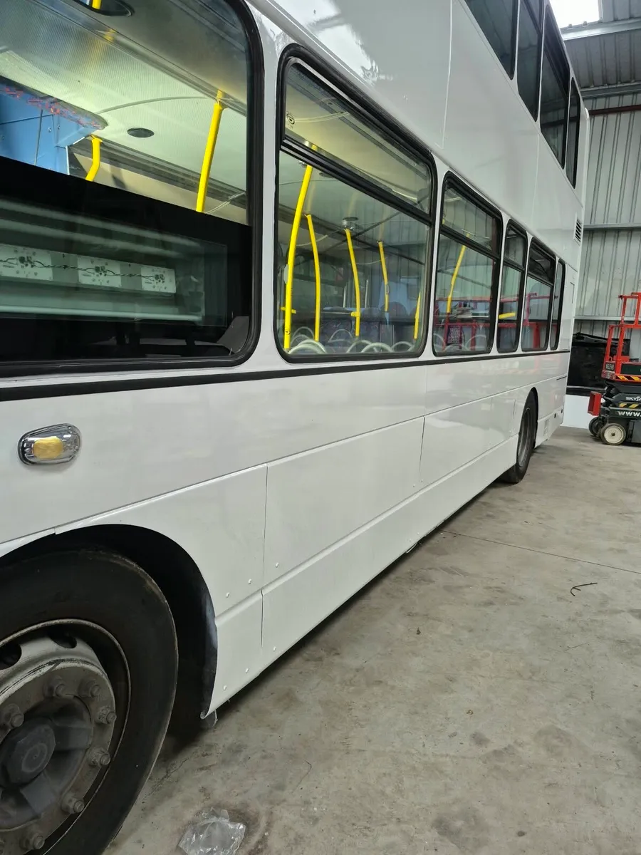 Volvo B9tl double decker - Image 3