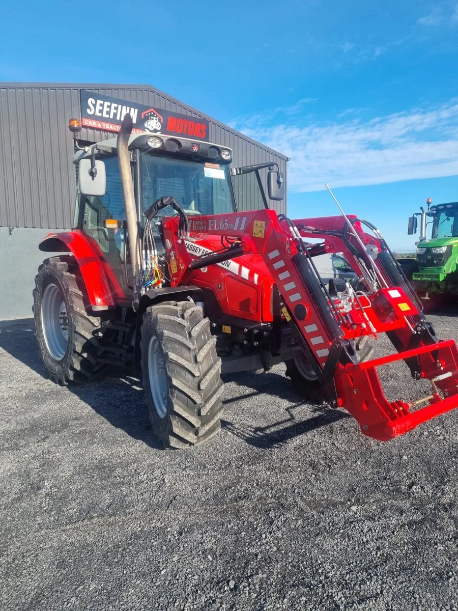 Massey Ferguson 5455 - Image 1