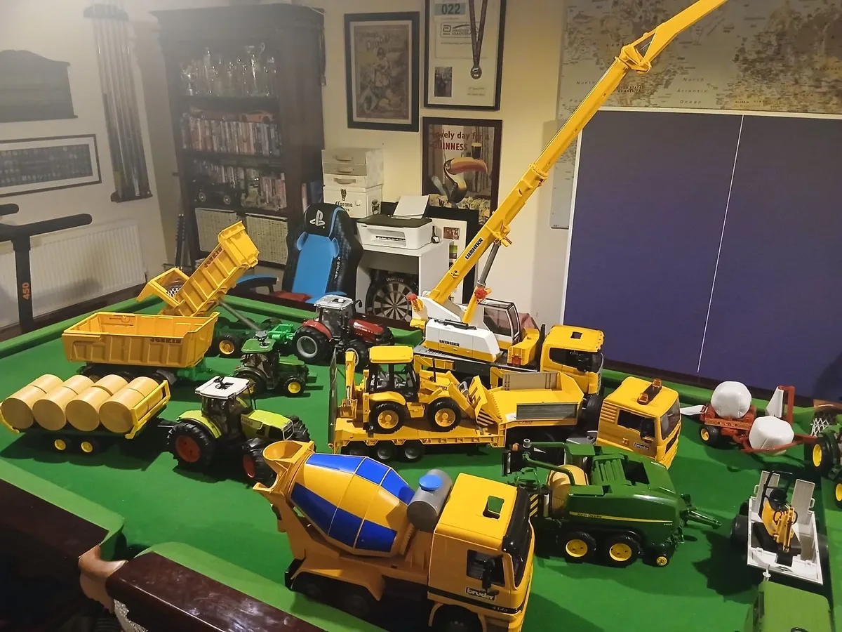 Kids farm machinery - Image 1