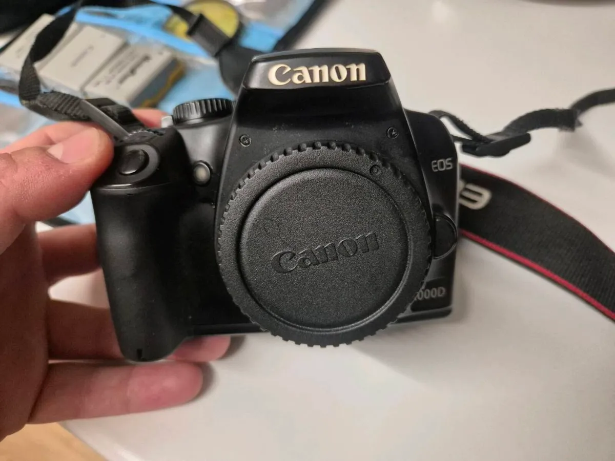 Canon EOS 1000D DSLR Camera Bundle - Image 3