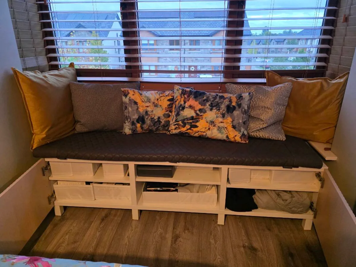 Window Storage Bench / Alcove Bench / TV Unit - Image 2