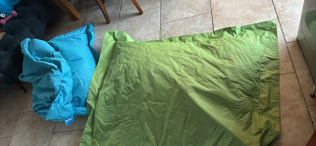 Bean Bags - Image 4