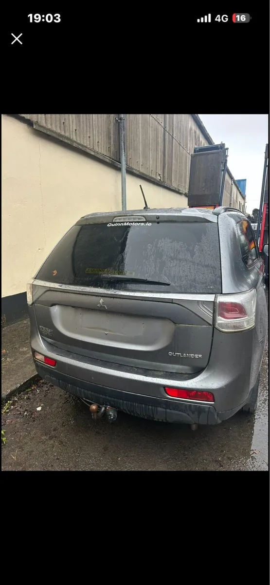 Mitsubishi Outlander ||| 2016 2.2 Diesel DI-D 4N14 - Image 4