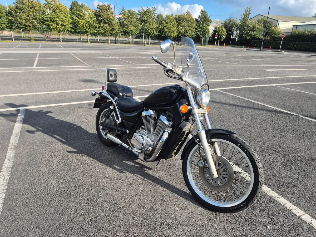 Suzuki Intruder 1995 - Image 3
