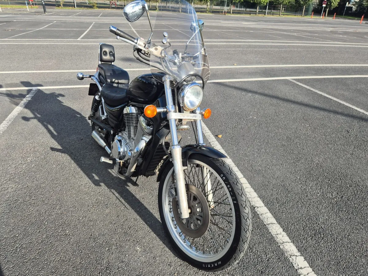 Suzuki Intruder 1995 - Image 1