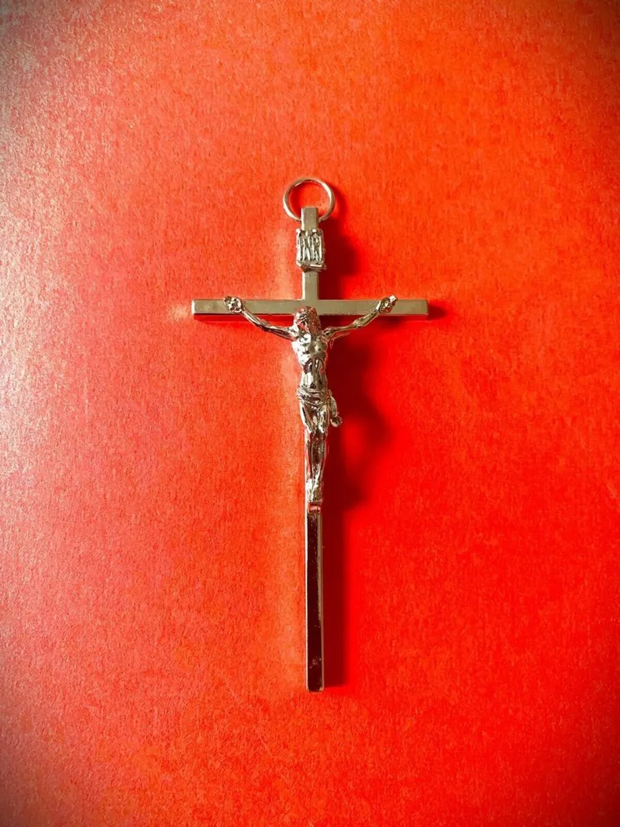 10cm wall crucifix, metal, Free Post - Image 1