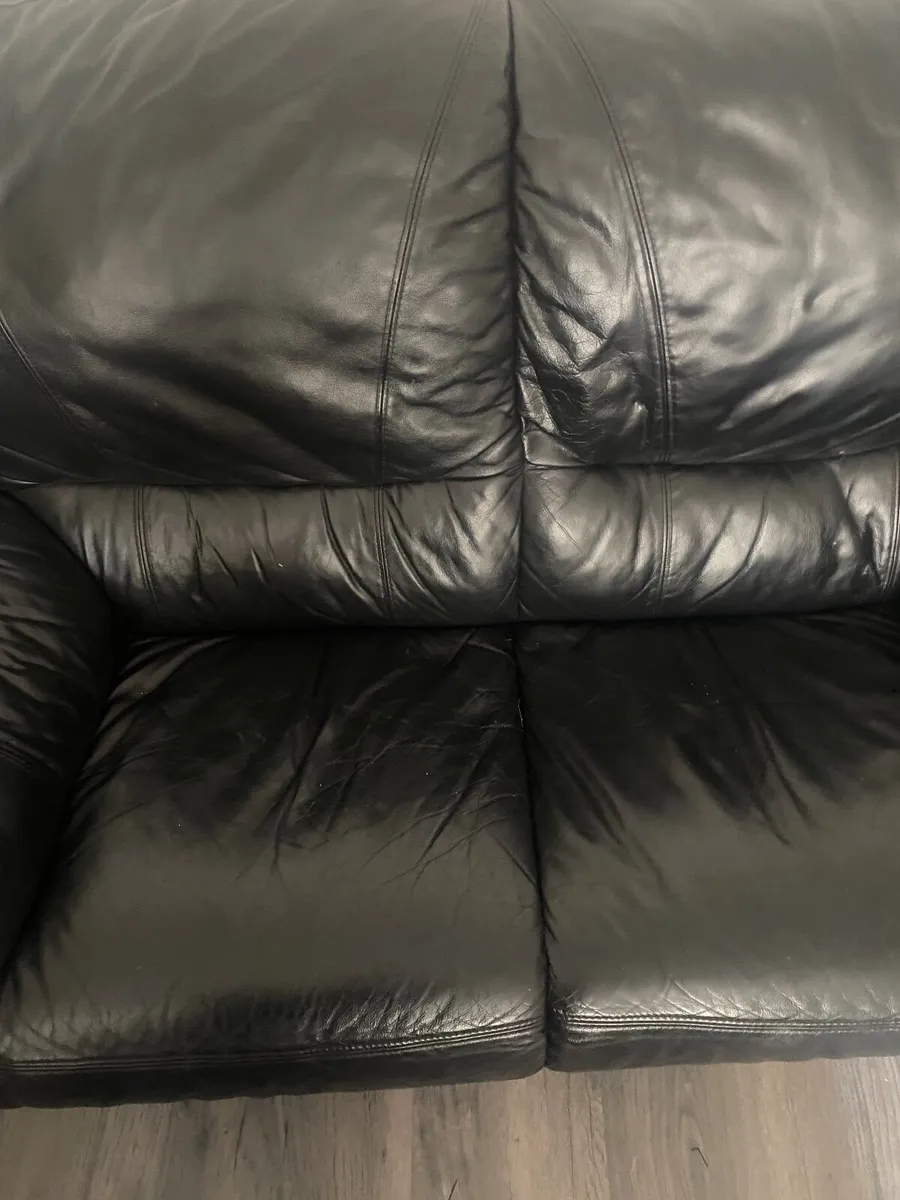 Black Leather 2 Seater Sofa - Image 3