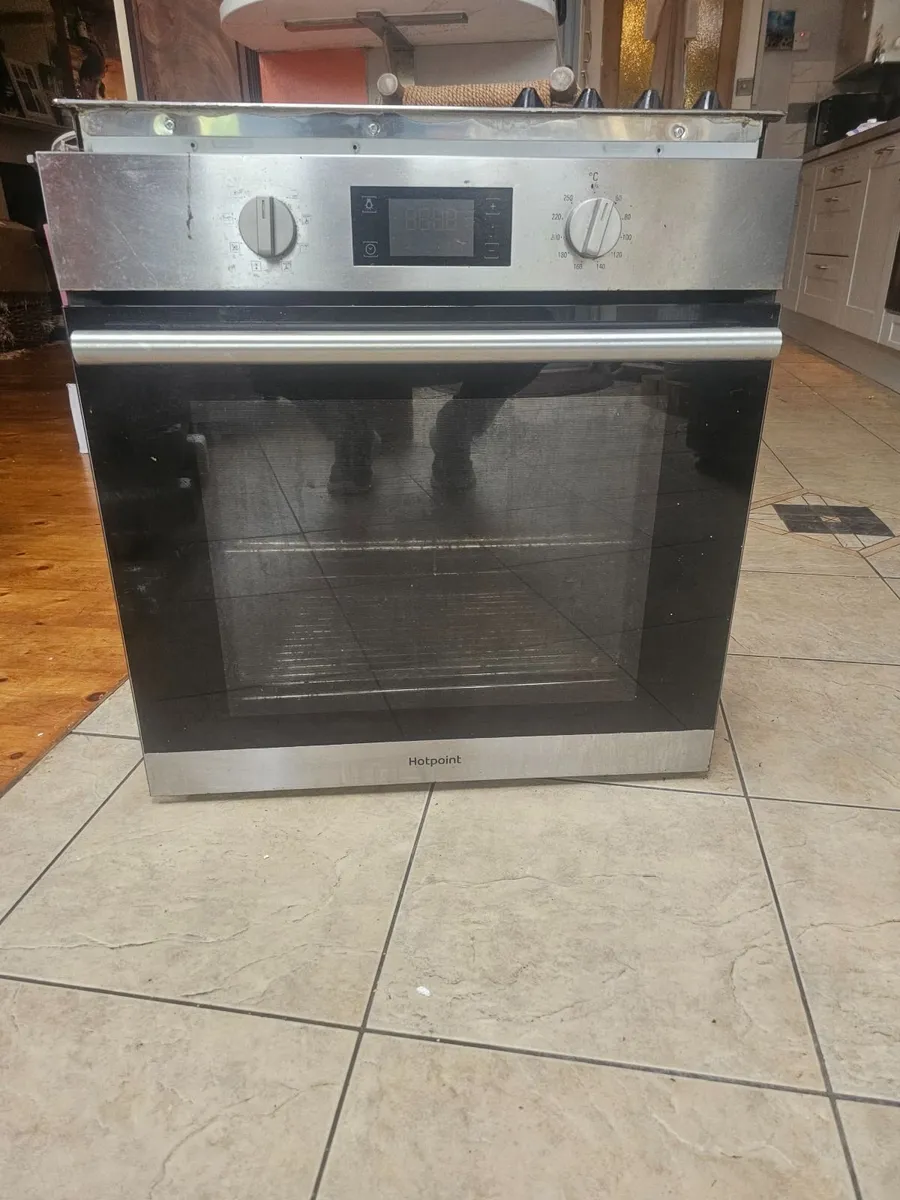 Ceramic hob and single oven - Image 3