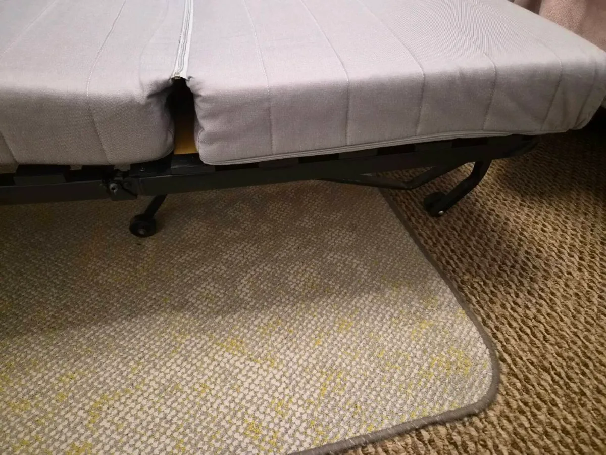 Armchair pull-out bed - Image 2