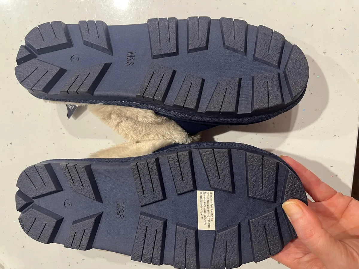 M&S Slippers - Image 2