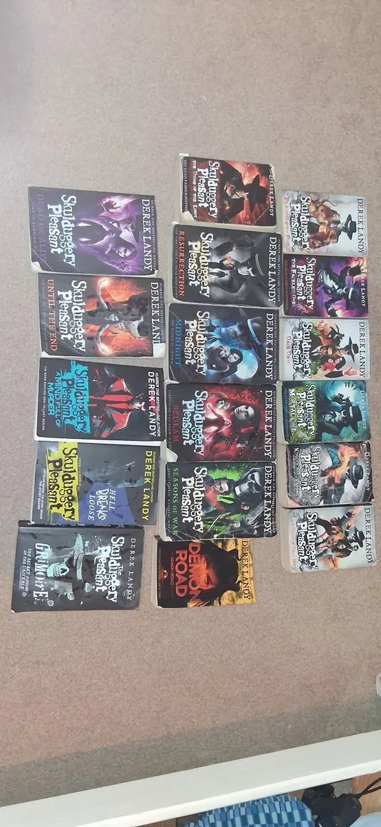 Skulduggery Pleasant Books - Image 2