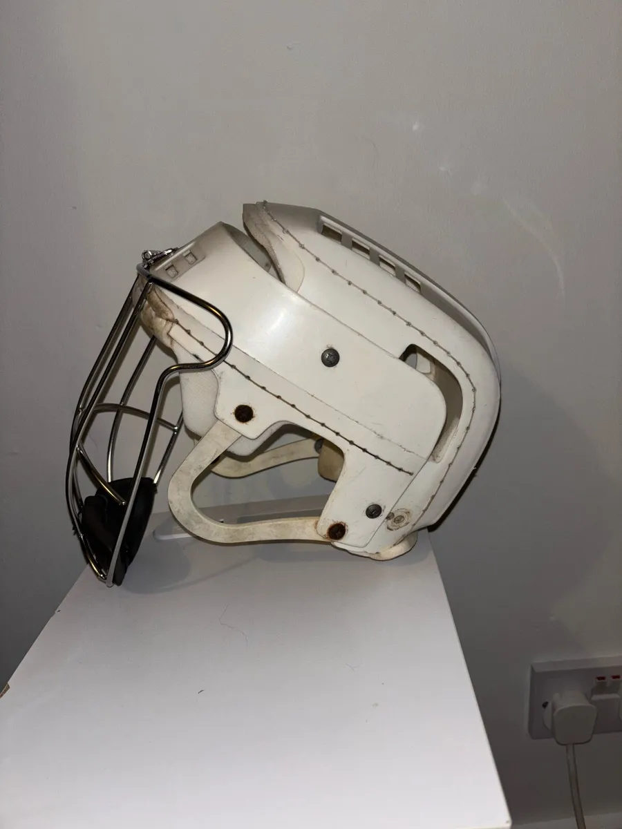 Oldstyle helmet - Image 2