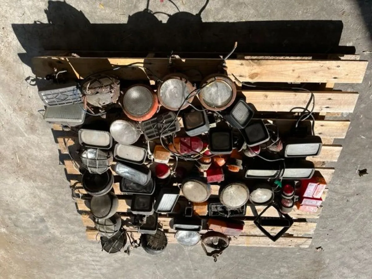 Tractor Lamps and lights - Image 1