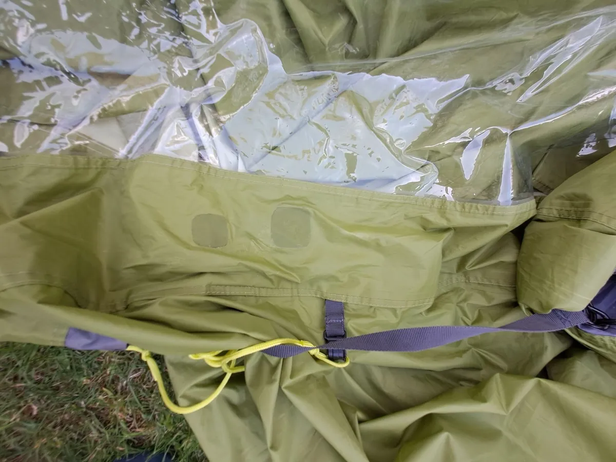 Tent - Image 4