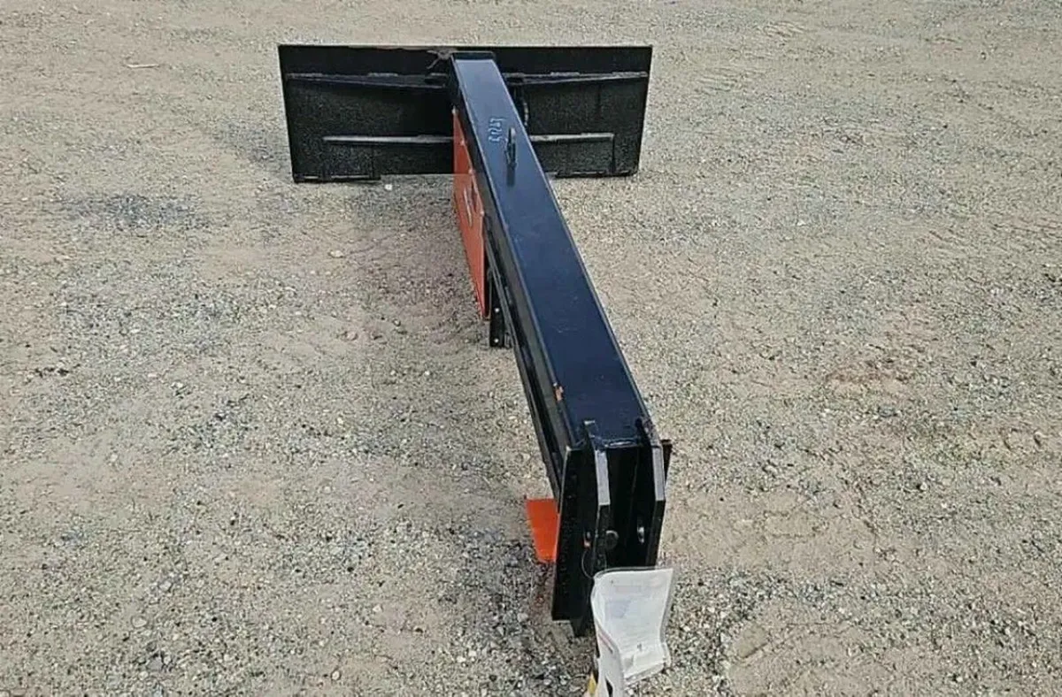 BOBCAT SKID STEER LOG SPLITTER - Image 4