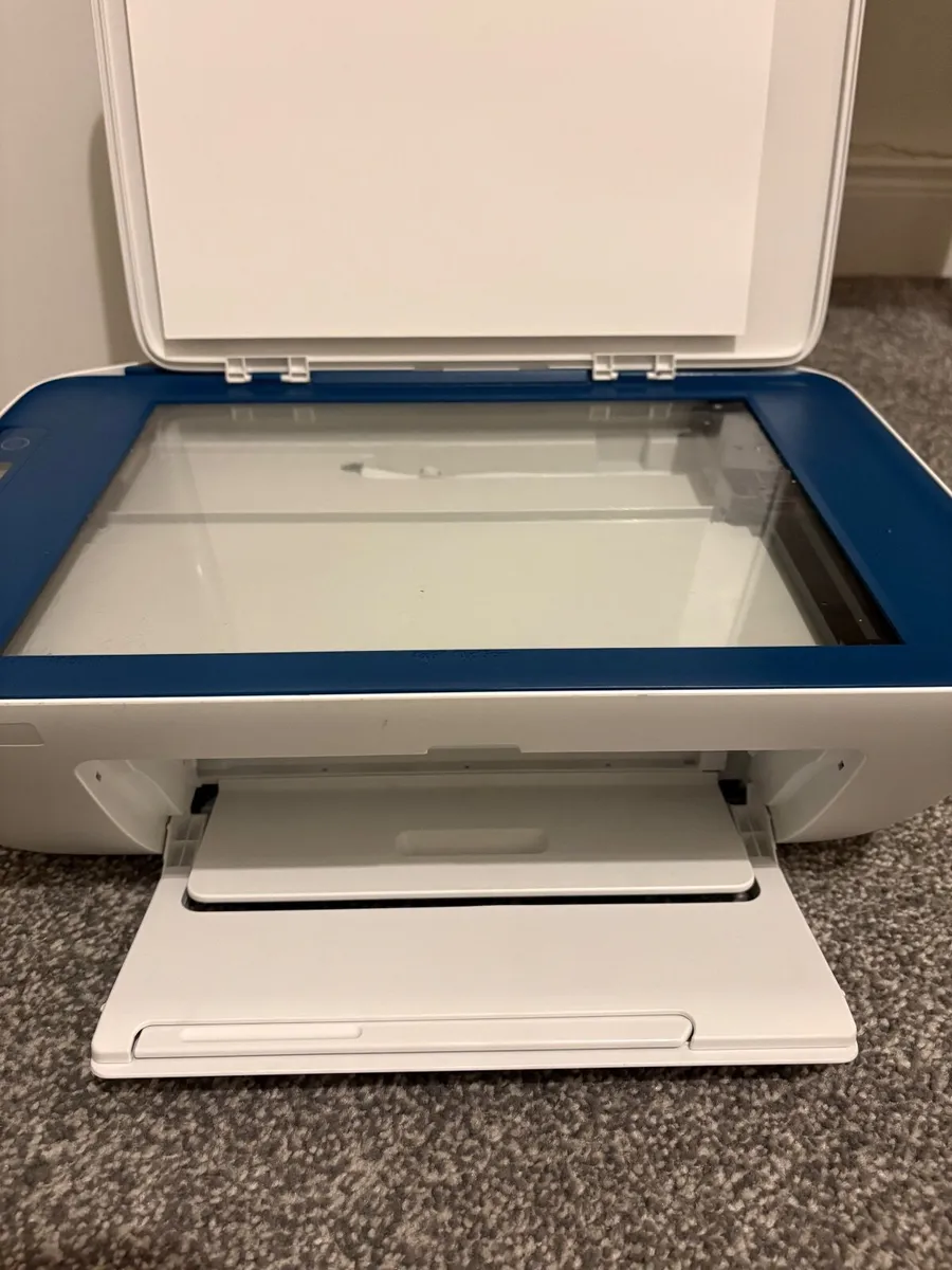 HP printer and scanner - Image 2