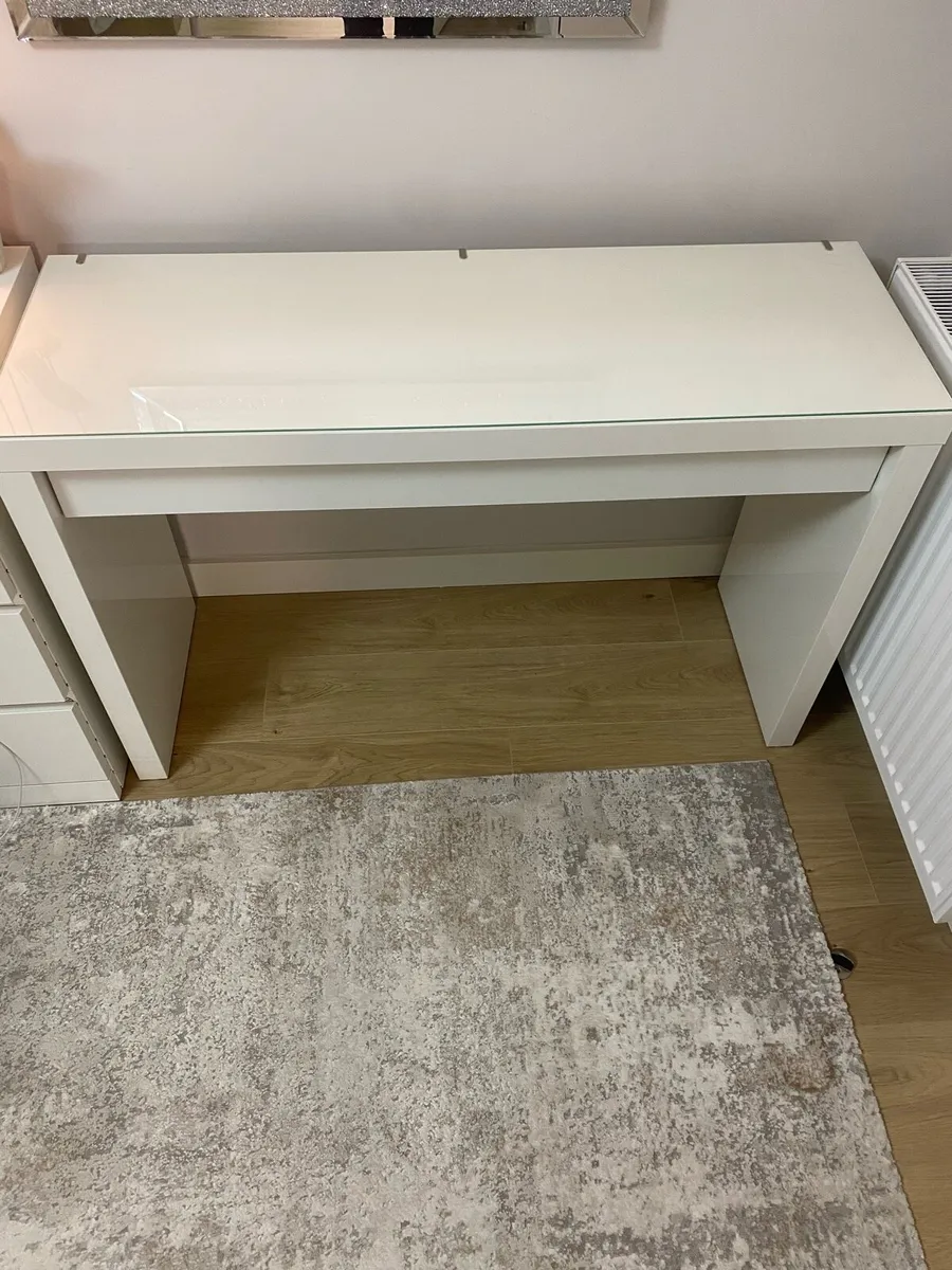 IKEA MALM Dressing table/desk - Image 1