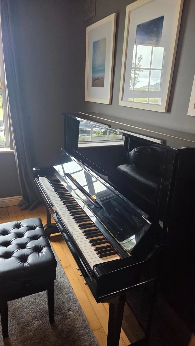Yamaha U3 Piano - Image 1