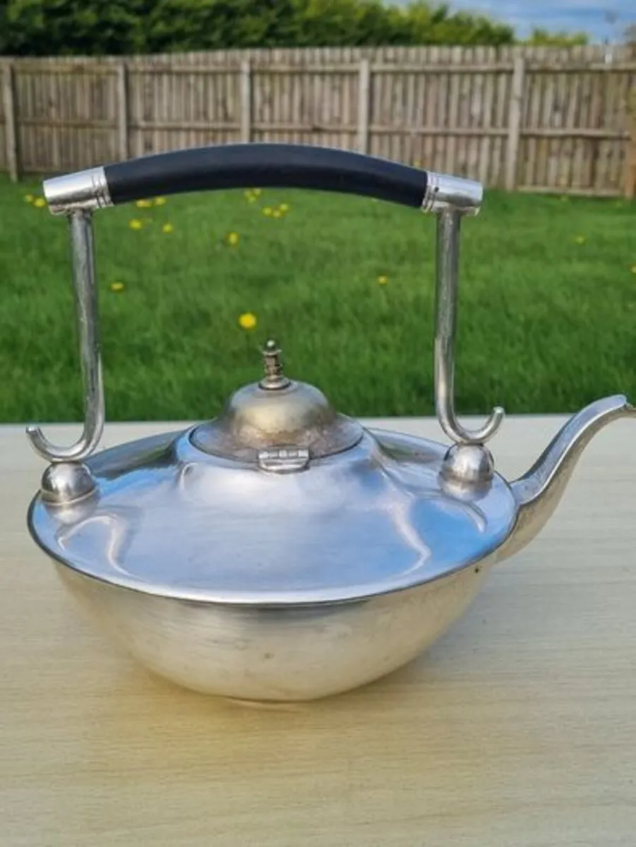 Silver-plated teapot - Image 2
