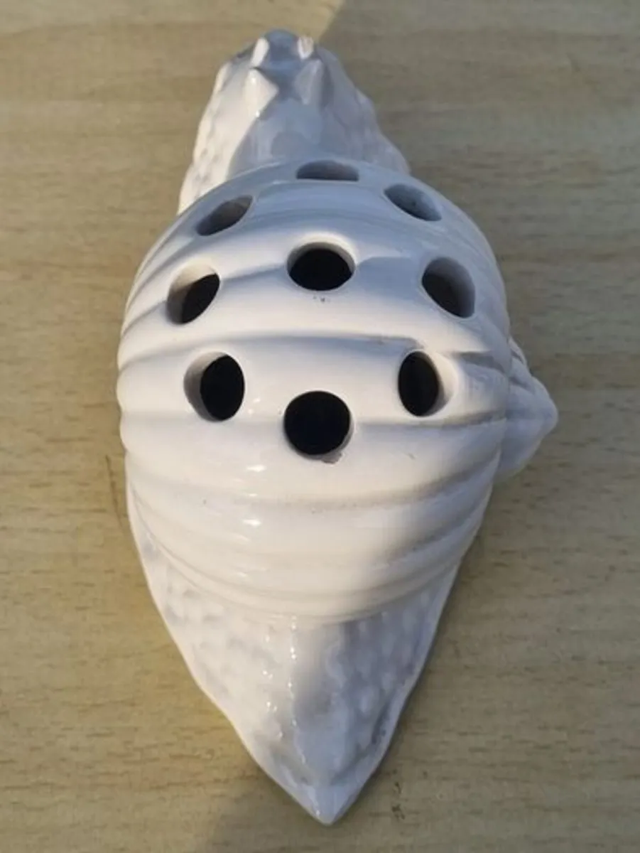 Italian ceramic snail flower holder - Image 4