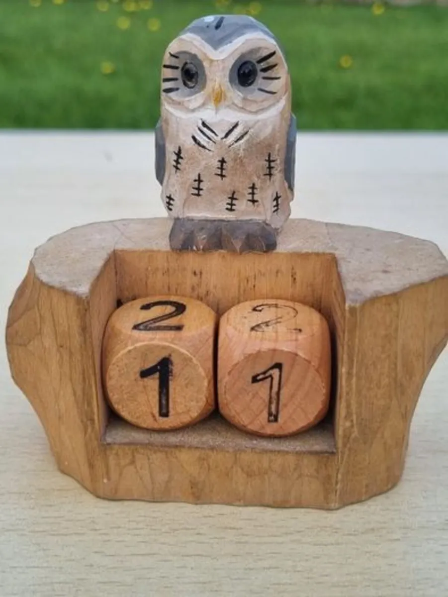 Wooden perpetual calendar (block style) - Image 1