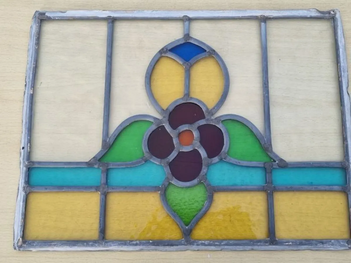 Antique leaded stained-glass panel in Art Nouveau - Image 3