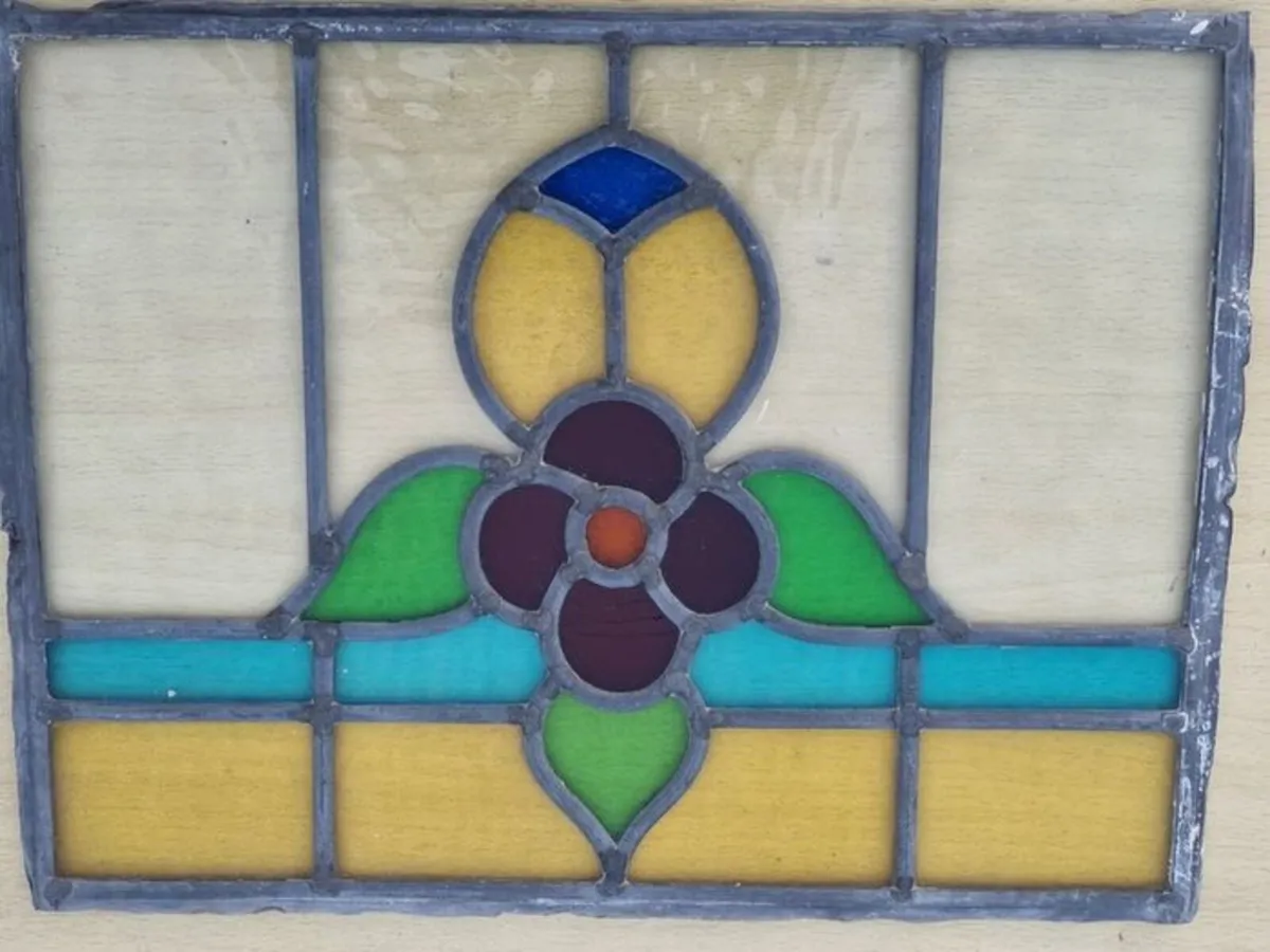 Antique leaded stained-glass panel in Art Nouveau - Image 4
