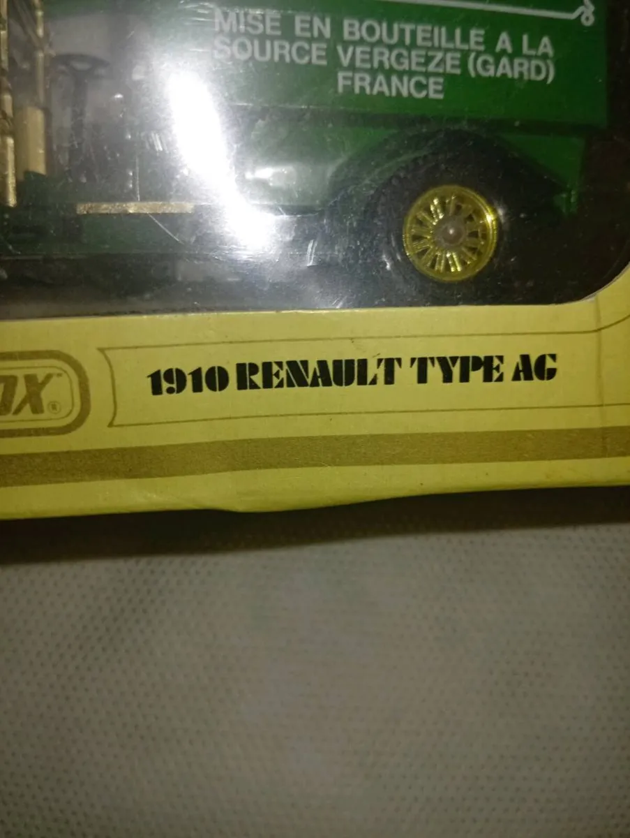 VINTAGE MATCHBOX MODEL RENAULT AG DIECAST - Image 3